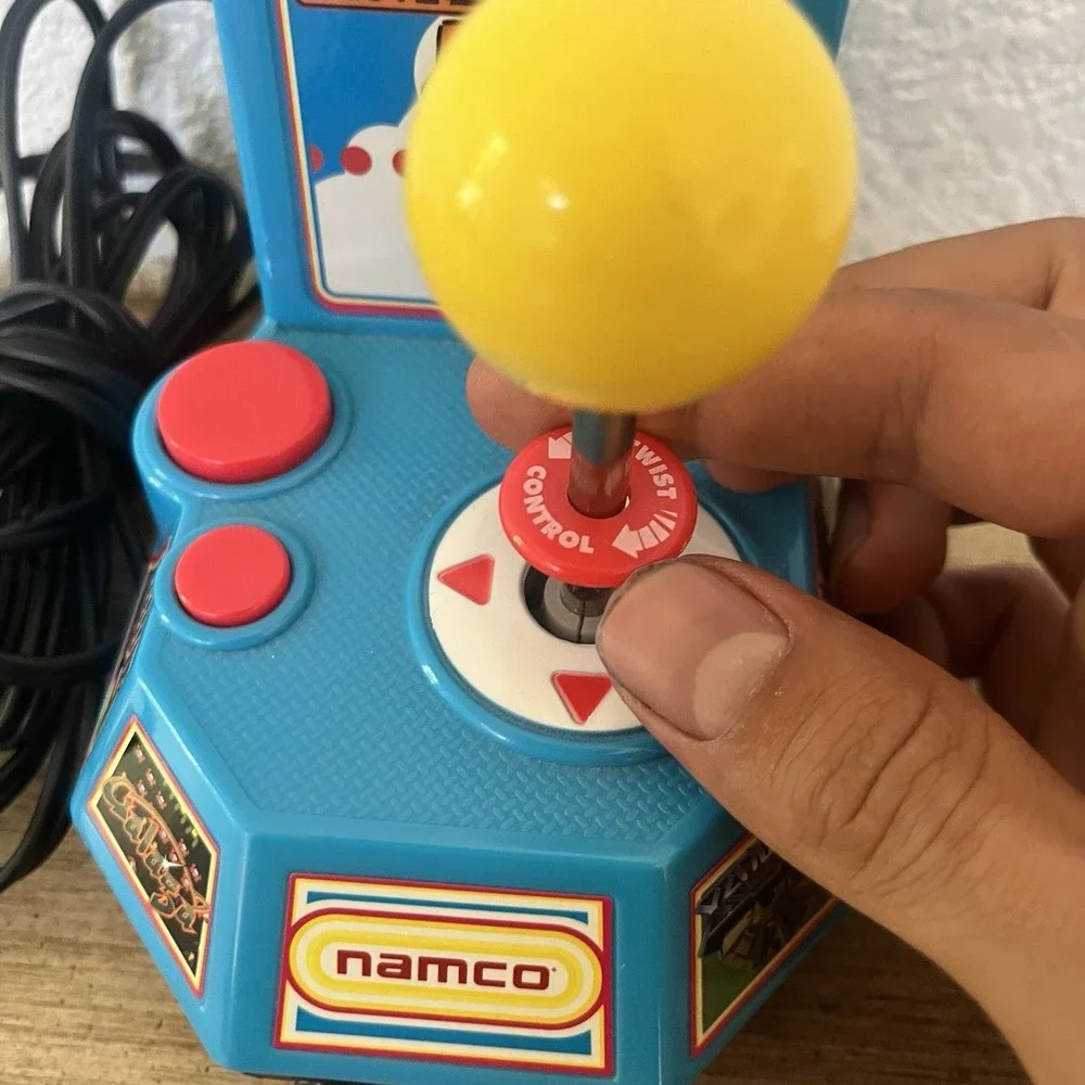 Jakks Pacific Ms. Pac-Man TV Games Plug & Play 5 Games Galaga Mappy Namco Arcade